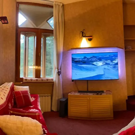 公寓 The Nest Alpine Loft Ski-in Ski-out