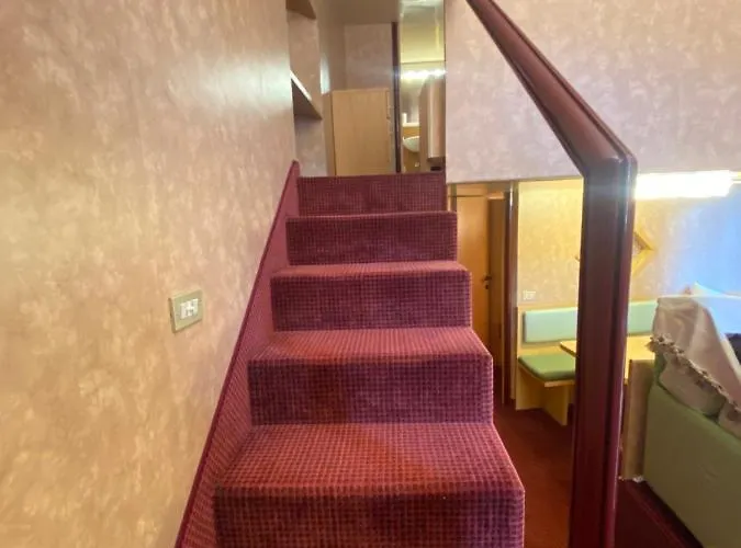 公寓 The Nest Alpine Loft Ski-in Ski-out *