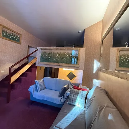 The Nest Alpine Loft Ski-in Ski-out