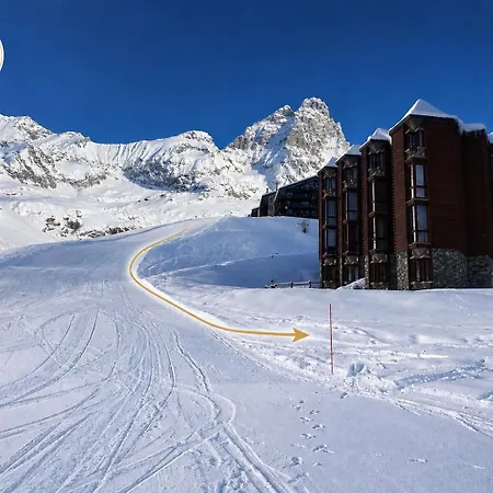 The Nest Alpine Loft Ski-in Ski-out