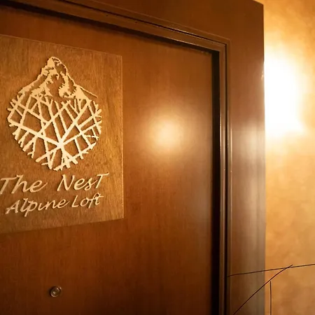 The Nest Alpine Loft Ski-in Ski-out Daire *