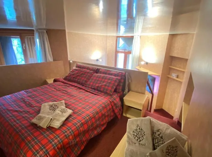 The Nest Alpine Loft Ski-in Ski-out *